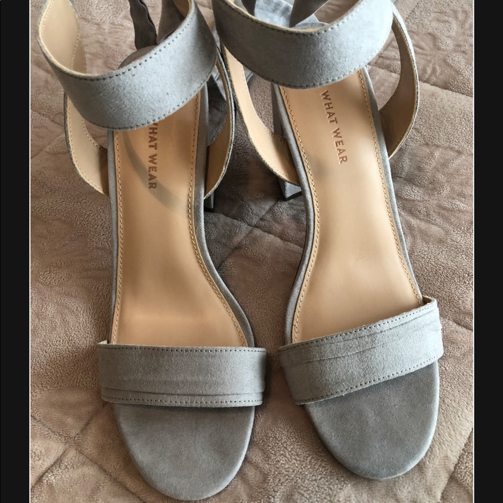 Strap Block Heels - Picture 2 of 3